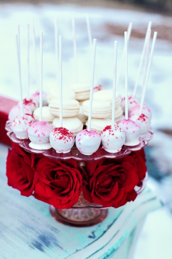 red hearts snowy new mexico wedding inspiration