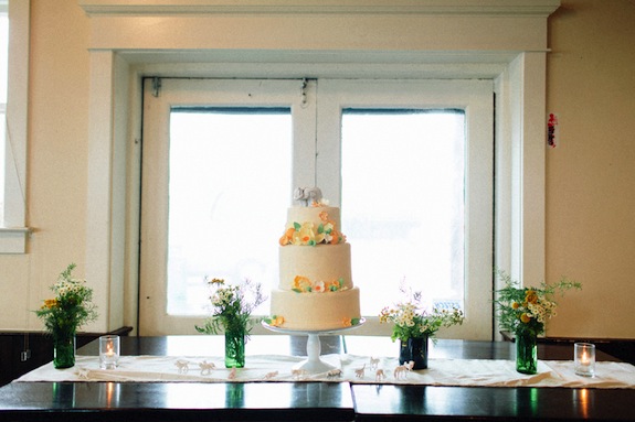 northside social wedding cake