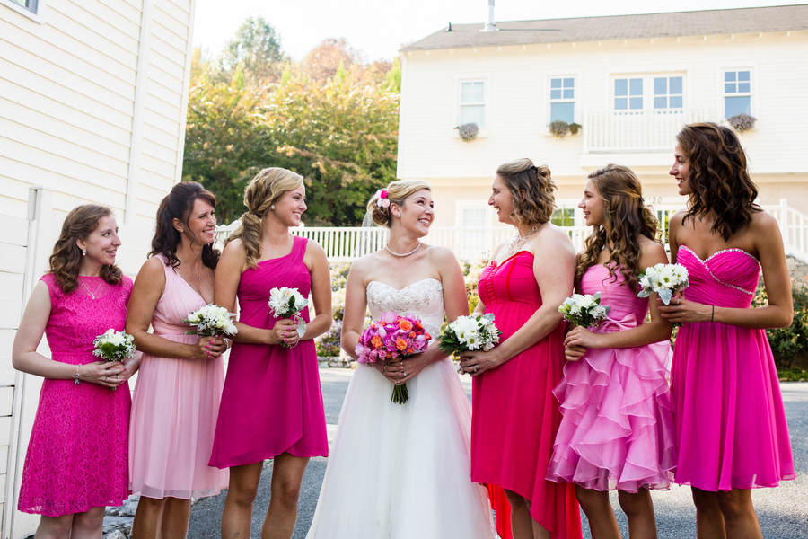mismatched pink bridsmaids dresses