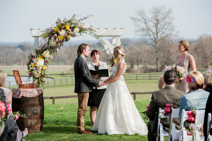 eclectic pennsylvania farm wedding inspiration pictures (5)