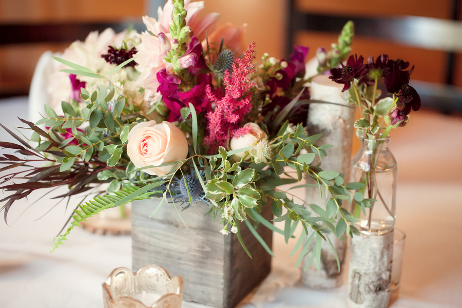 mountainside colorado wedding inspiration pictures flowers (1)