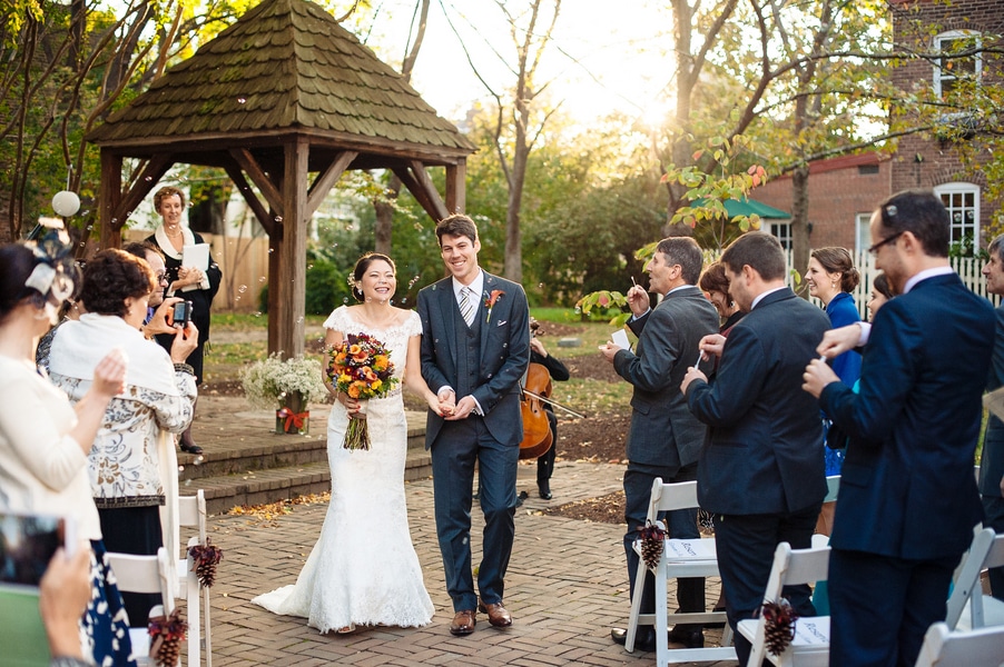 intimate Fall Old Town Alexandria Virginia wedding pictures (2)
