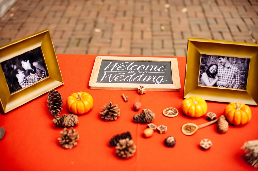 intimate Fall Old Town Alexandria Virginia wedding pictures (21)